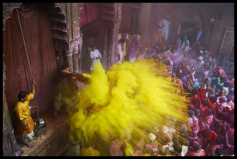 Bruno Morandi – Les couleurs de Holi
