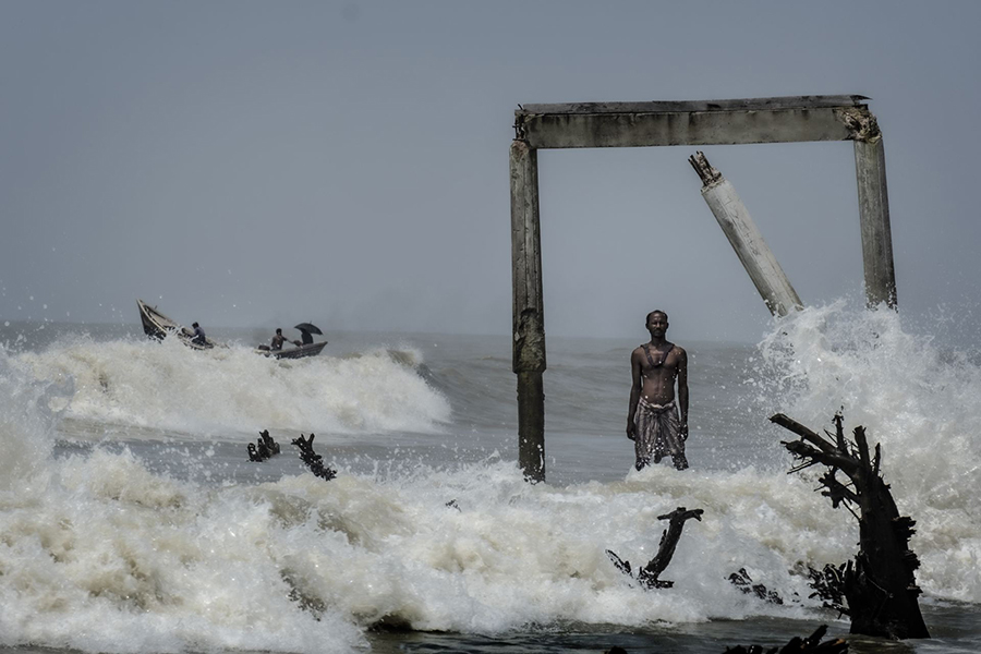 Alain Schroeder _ Climate Injustice