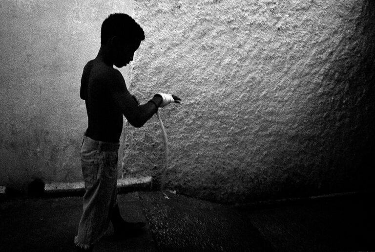 Giuseppe Cardoni _ Le ring, dedans et dehors